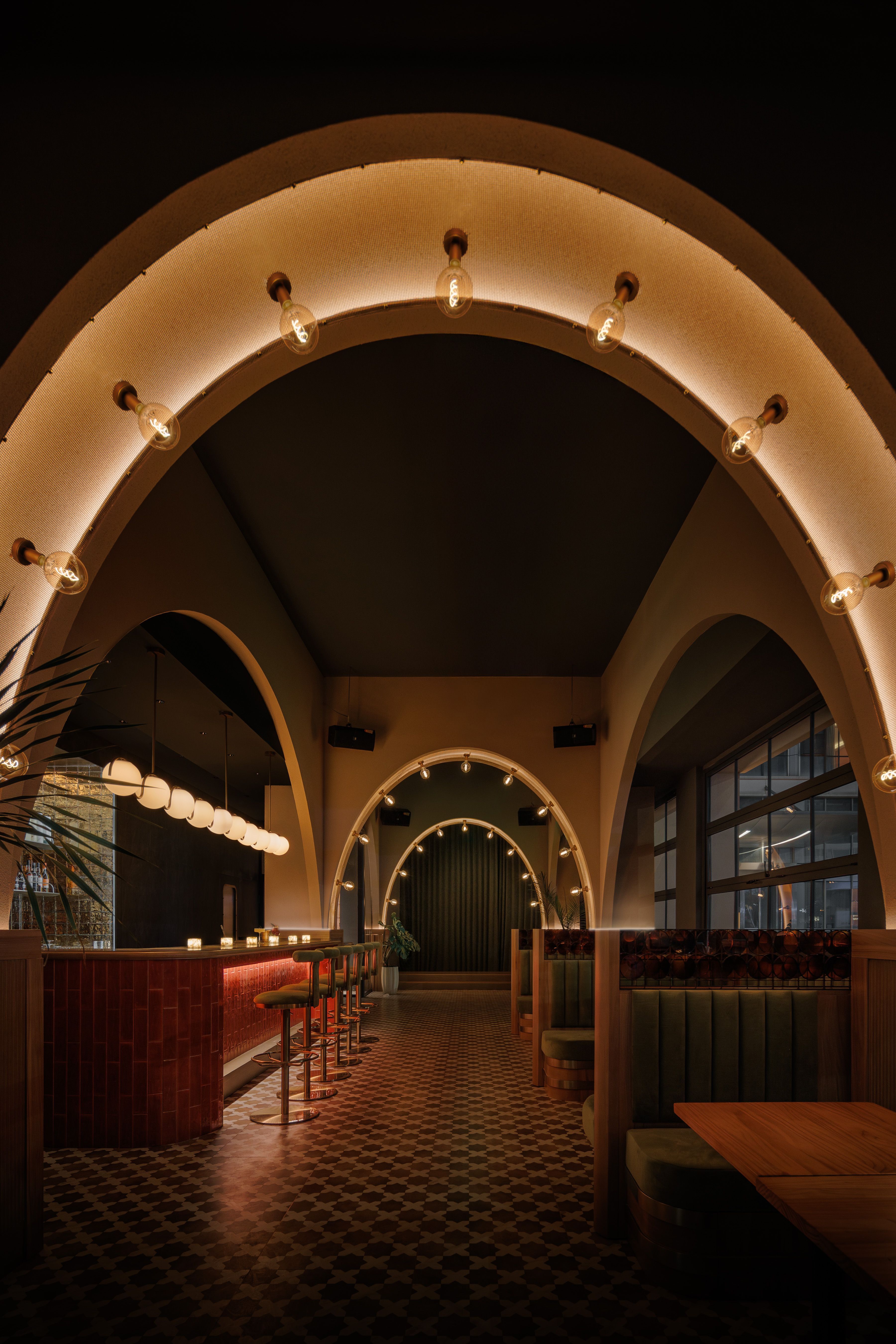 LENTO威士忌雪茄吧